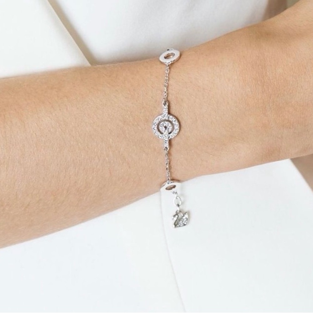 LIKE NEW Swarovski 1121075 Purity Chain Bracelet